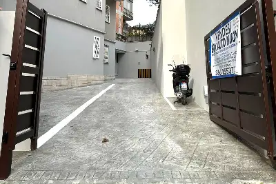 Box in vendita, Via delle Calasanziane, Roma