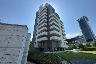 Casa in vendita, Via Achille Papa 28, Milano