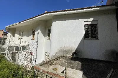 Casa Indipendente in vendita, Via Salvatore Navarra, Messina