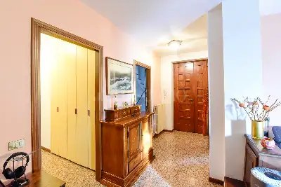 Casa Indipendente in vendita, Via Alla Zocca, Como