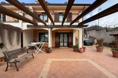 Villa Bifamiliare in vendita, Via dell'Aria, Pedara