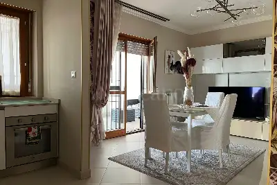 Casa in vendita, Via Leonida Tonelli, Roma