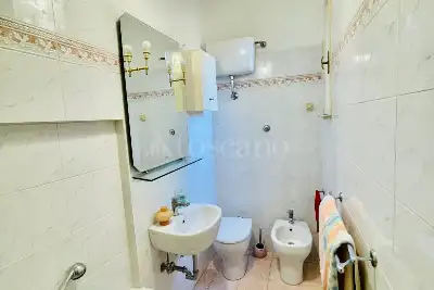 Casa in vendita, Via Antonino Parato, Roma