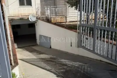 Magazzino in vendita, Via Germania, Palermo