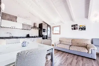 Casa in vendita, Via S'Abba Lughente, Olbia