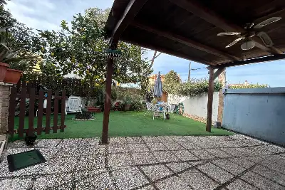 Villino a Schiera in vendita, Via Monte Cauriol, Fiumicino