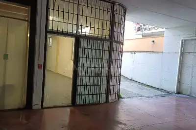 Box in affitto, via treviglio, Roma