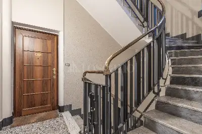 Casa in vendita, Via Monte Cervino, Milano