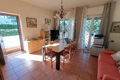 Villa Bifamiliare in vendita, Viale delle Querce, Anzio