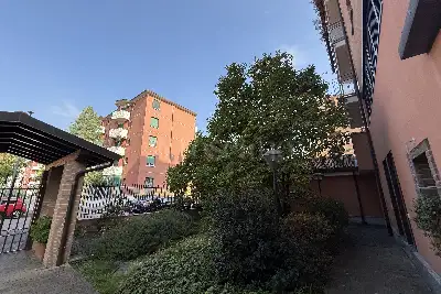 Casa in vendita, via remo la valle 3, Milano