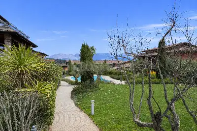Casa in vendita, Via Valtenesi, Polpenazze del Garda