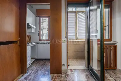 Casa in vendita, Via Sebastiano Veniero, Milano