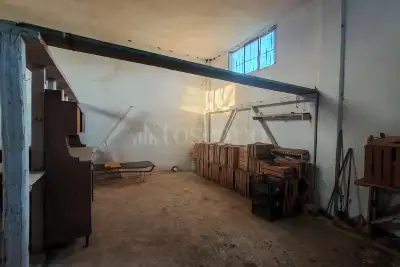 Capannone in vendita, SS16, Brindisi