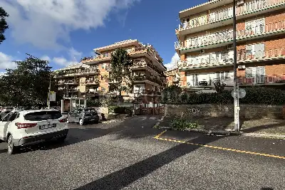 Posto Auto in affitto, Via Virginia Agnelli, Roma