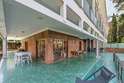 Villa Bifamiliare in vendita, Viale dell'Esperanto, Roma