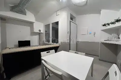 Ufficio in vendita, via Kramer, Milano