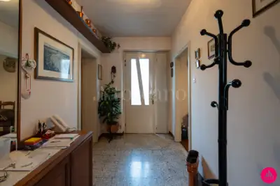 Villino a Schiera in vendita, Via Guglielmo Marconi, Tavagnacco
