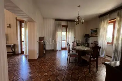 Villa in vendita, Via Turrivalignani, Roma