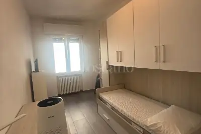 Casa in vendita, Viale P. Gobetti, Modena