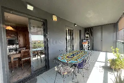 Casa in vendita, Piazza Tirana , Milano