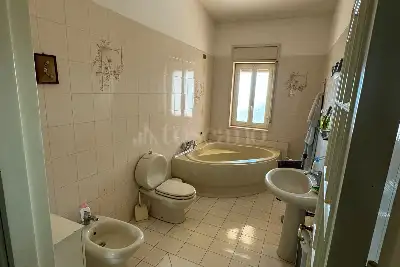 Casa in vendita, Via Vigevano, Catania