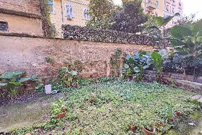 Casa in vendita, Via Britannia, Roma