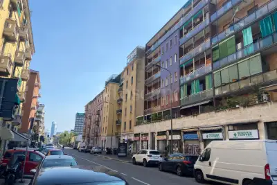 Negozio in affitto, Via Fiuggi, Milano