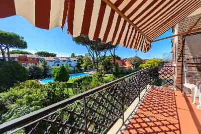 Villino a Schiera in vendita, Via Sofocle , Roma