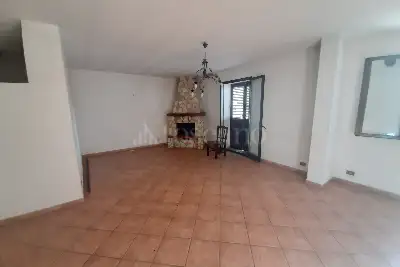 Casa Indipendente in vendita, Via Giuseppe Prezzolini , Palermo