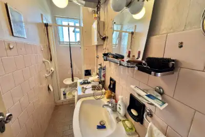 Casa in vendita, Viale dei Caduti per la Resistenza, Roma