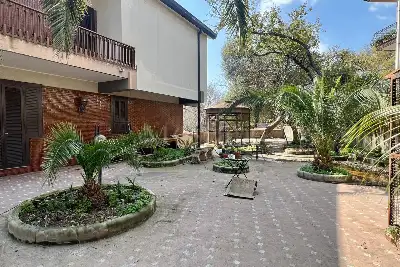 Villa Bifamiliare in vendita, Via delle Querce, Gravina di Catania