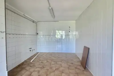 Negozio in vendita, Via Piante, Montefredane