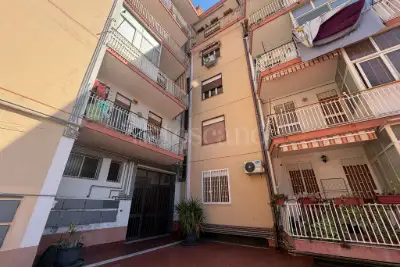 Casa in vendita, Via Antonio Stoppani, Catania