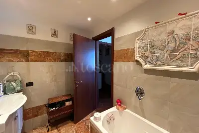 Villino a Schiera in vendita, Via Bedollo, Roma