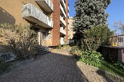 Casa in vendita, Via Bari, Milano