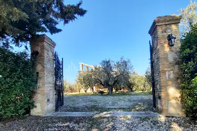 Villa in vendita, Via Pratelle Castellana, Pianella, Pianella