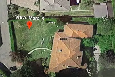 Villa in vendita, Via A. Moro, Varano Borghi