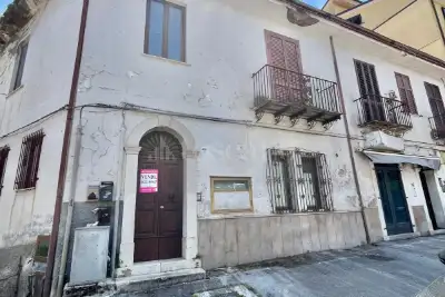 Casa in vendita, Via Francesco Tedesco, Avellino