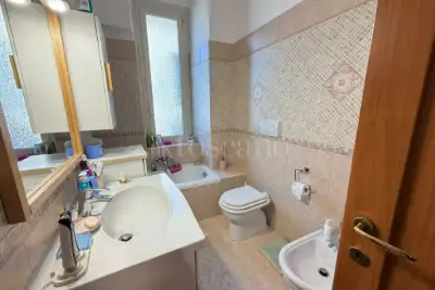 Casa in vendita, Viale Vasco de Gama, Roma
