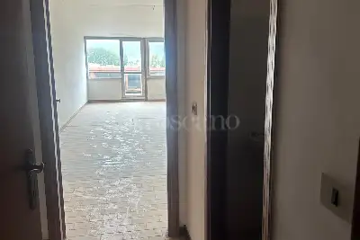 Negozio in vendita, Via Pertini, Avezzano