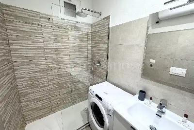 Casa in vendita, Via Alessandro Tadino, Milano