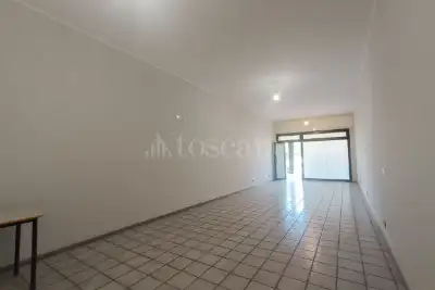 Negozio in affitto, Via della Regione, San Giovanni la Punta