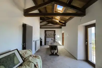 Casa Indipendente in vendita, Via Centrale, L'Aquila