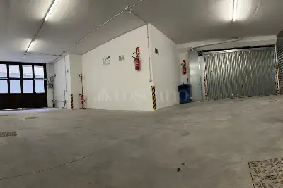 Garage in vendita, Via delle Calasanziane, Roma