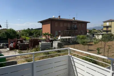 Casa in vendita, Via Nella Berther, Brescia