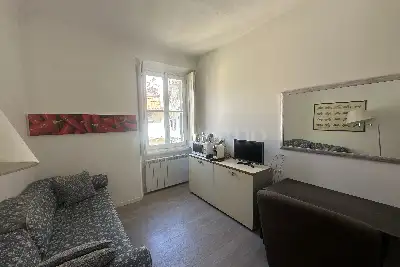 Casa in vendita, Via Piermarini 6, Milano