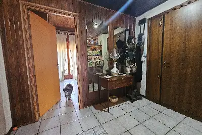 Casa in vendita, Via Germania, Pomezia