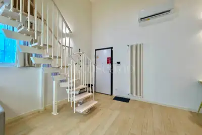Loft in vendita, Via Arcivescovo Romilli, Milano