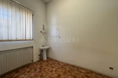 Negozio in vendita, Via Filippo Corridoni, Busto Arsizio