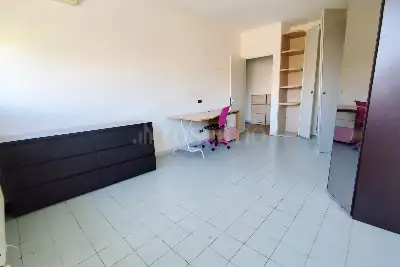 Casa in vendita, Viale dei caduti nella guerra di Liberazione, Roma